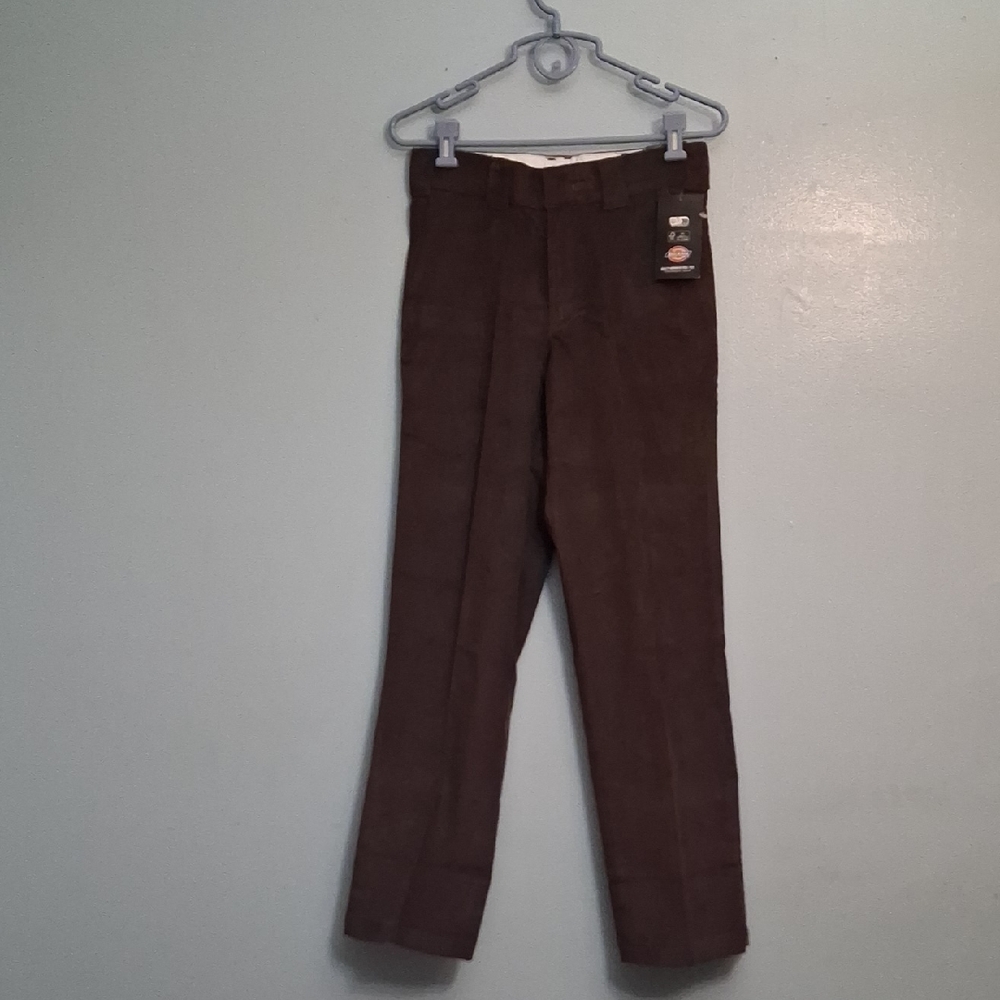 Dickies size 28W 32L men's regular fit corduroy pants in dark brown.